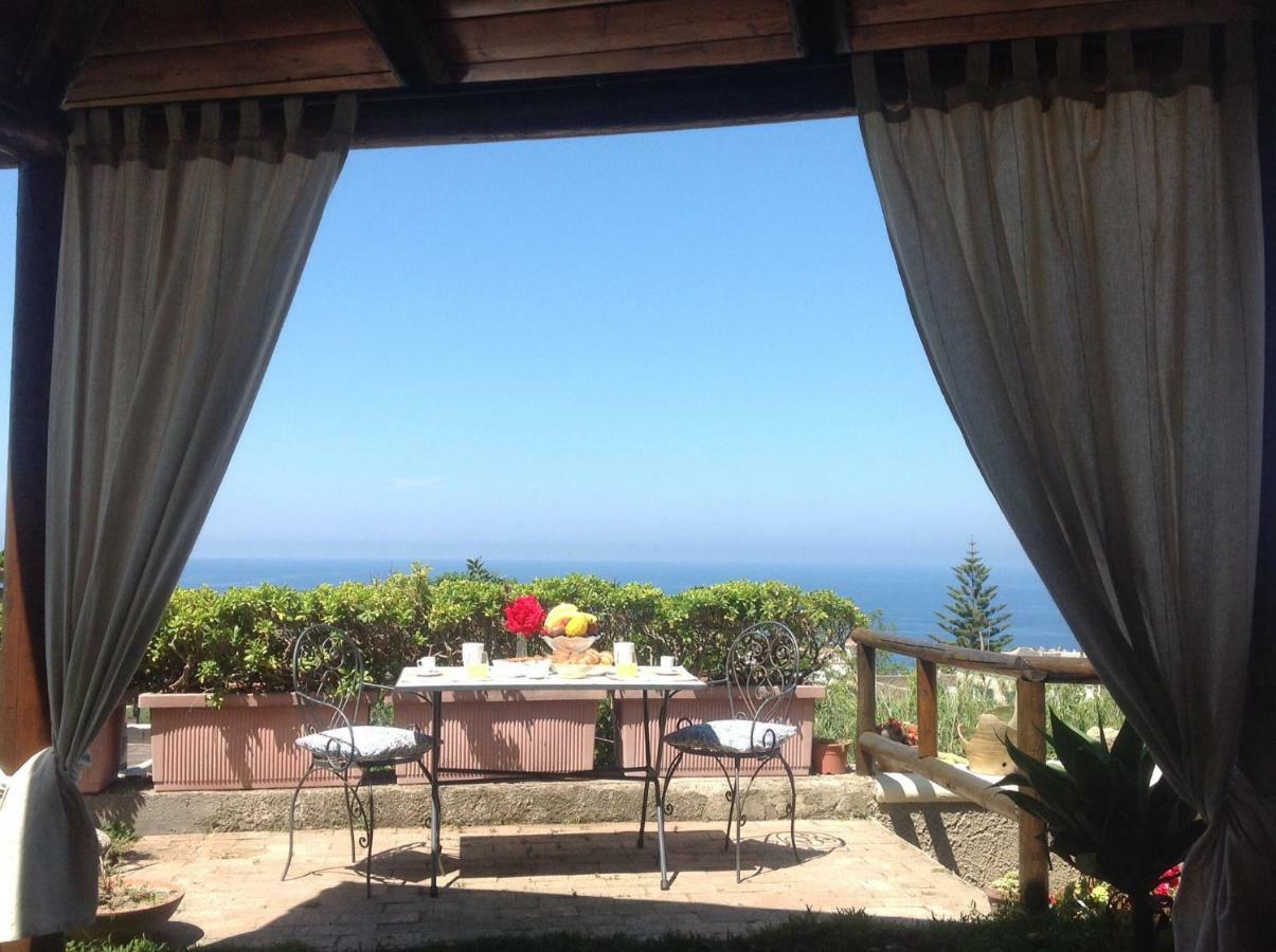 La Terrazzina Sul Tramonto Bed & Breakfast Forio  Ngoại thất bức ảnh