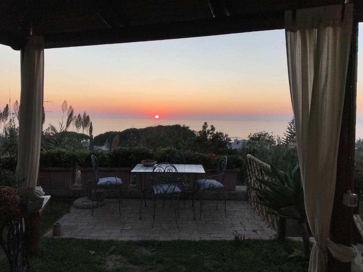 La Terrazzina Sul Tramonto Bed & Breakfast Forio  Ngoại thất bức ảnh